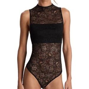 Alice + Olivia  Nichol Lace Bodysuit size M NWOT